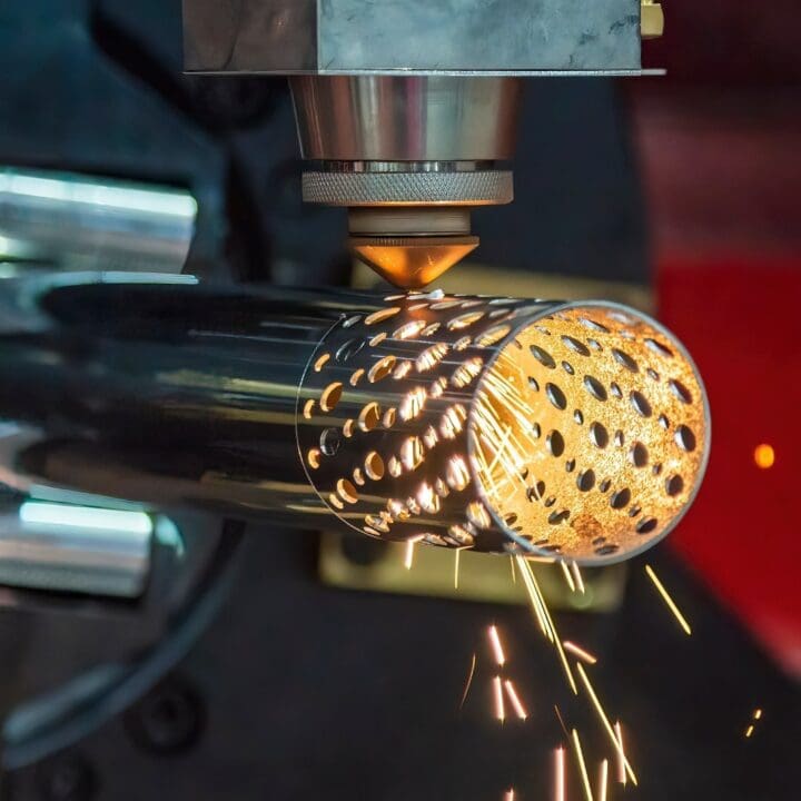 Dominik-laser-cutting